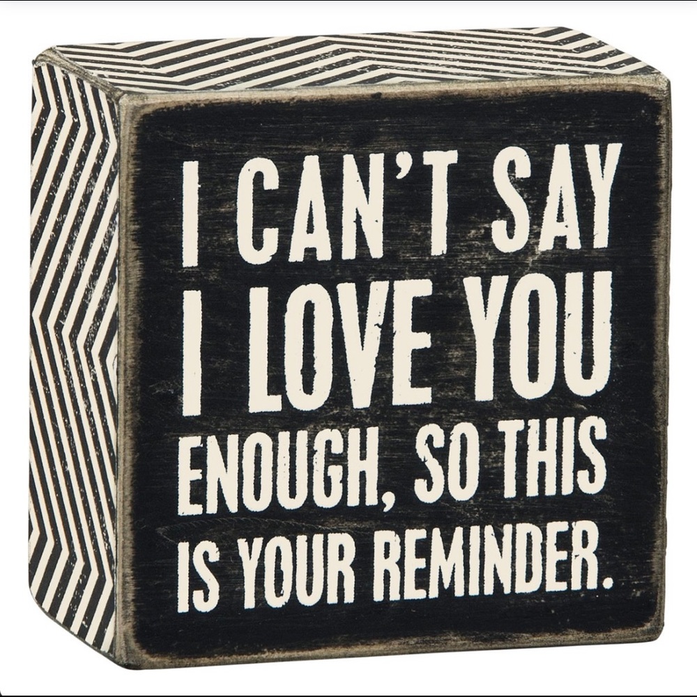 ▪️SOLD▪️Home Decor. I Love You Sign.